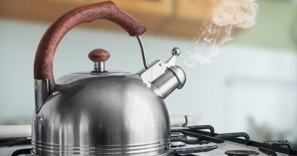 ¿Es bueno hervir el agua dos veces?