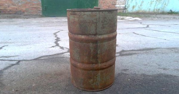 Cómo hacer muebles para el hogar con barriles de metal