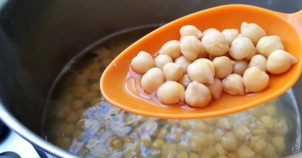 Para qué sirven los garbanzos: propiedades y platos