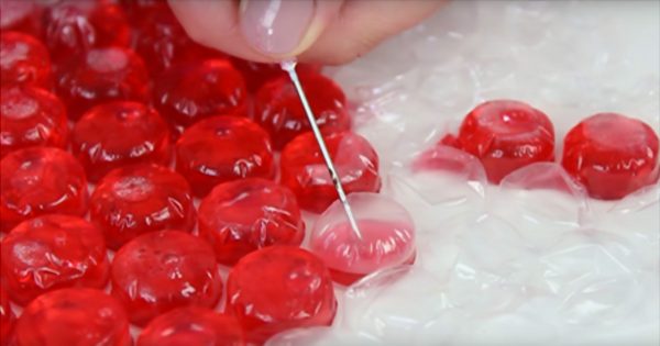 A muchos les gusta romper las burbujas de los paquetes. ¡Pero hay una idea mejor!