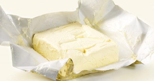 Qué aporta al cuerpo una rebanada de mantequilla por día