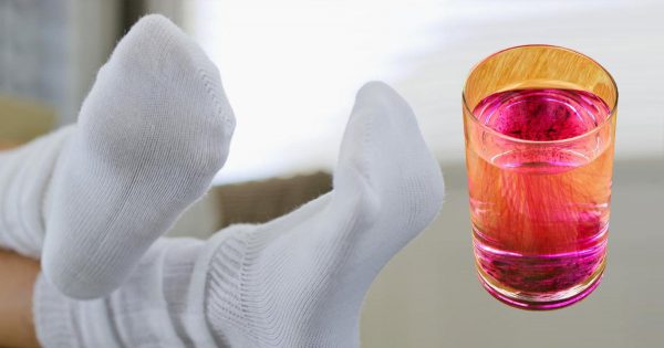 Mi abuela me enseñó a lavar las cosas blancas, los calcetines de mi marido están bien protegidos