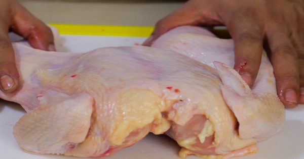Ahora gasto menos dinero en la compra de carne. ¡Método genial para los que gustan de pollo!