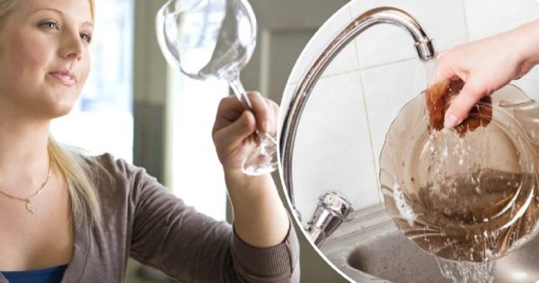 Cómo lavar la cristalería: secretos y trucos