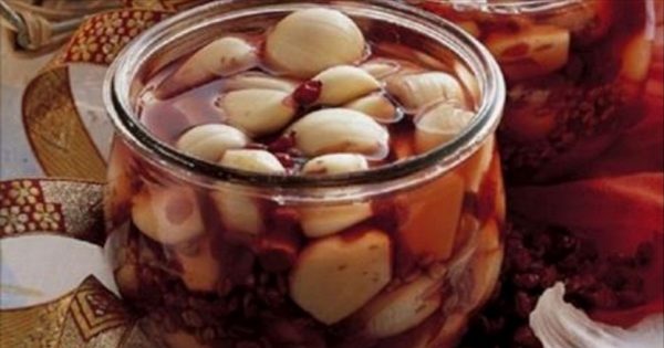 Tintura de ajo: Una mezcla milagrosa que purifica los vasos y fortalece el sistema inmune…