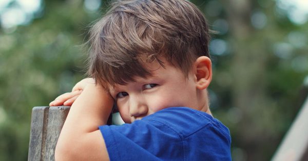 ¿Por qué los hijos del hijo son nietos «sin parentesco»?