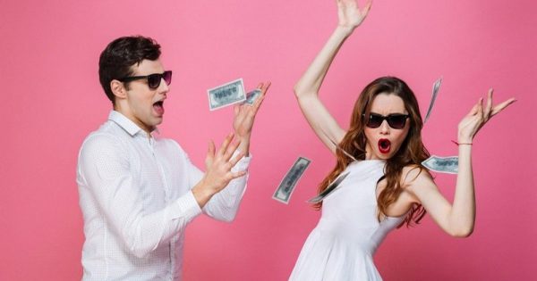 Qué hacer si tu marido no te da dinero