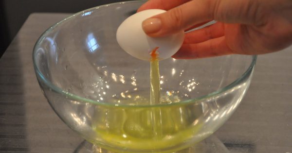 Beneficios del huevo para la piel facial.