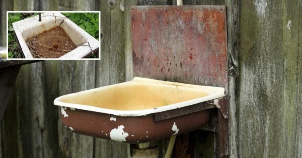 Qué hacer con un fregadero viejo e innecesario en la casa de campo.