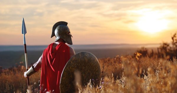 ¿A dónde iban los decrépitos espartanos que ya no eran aptos para la batalla?