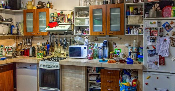 Limpieza general de pisos por depresión: qué hay que tirar