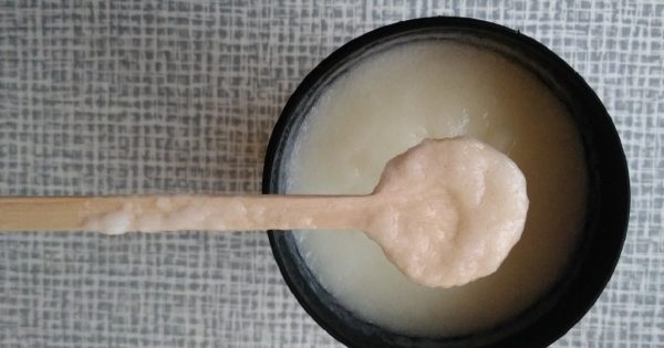 Una sola aplicación por la noche, y a la mañana siguiente, ¡te sorprenderás de lo lindo! ¡Di adiós a las arrugas!