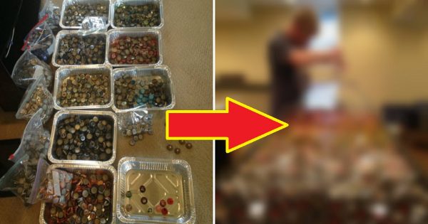 Él recogió las tapas metálicas de las botellas, a lo largo de 5 años, y las recicló… ¡Mira lo que hizo con ellas!