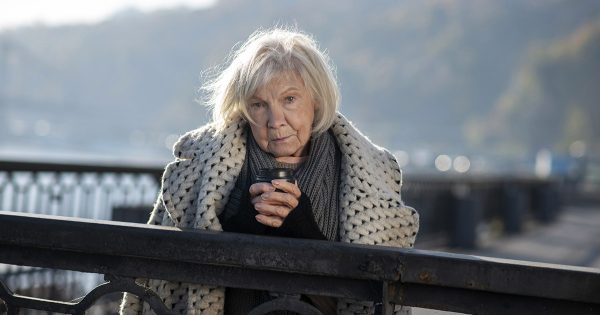 ¿De dónde viene la idea de que los ancianos sabios tienden a elegir la soledad frente a la socialización con familiares y amigos? ¿De dónde viene la idea de que los ancianos sabios tienden a elegir la soledad frente a la socialización con familiares y amigos?