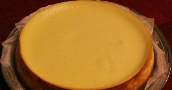 Plátanos, requesón, un huevo: ¡Ahora es mi tarta preferida!