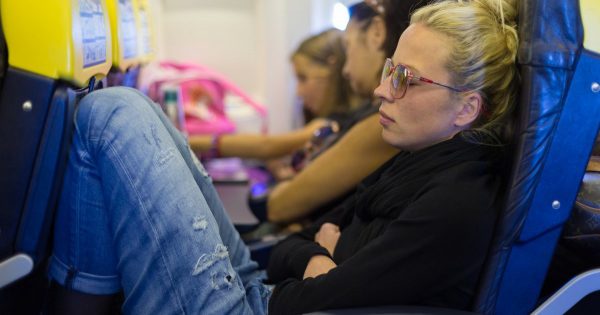 Cómo una dama decente nunca se comportaría en público